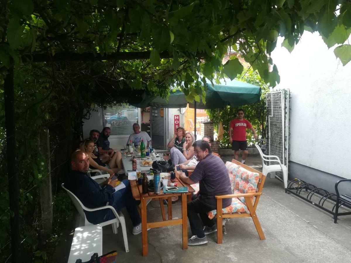 Hostel Trajan Donji Milanovac Eksteriør billede